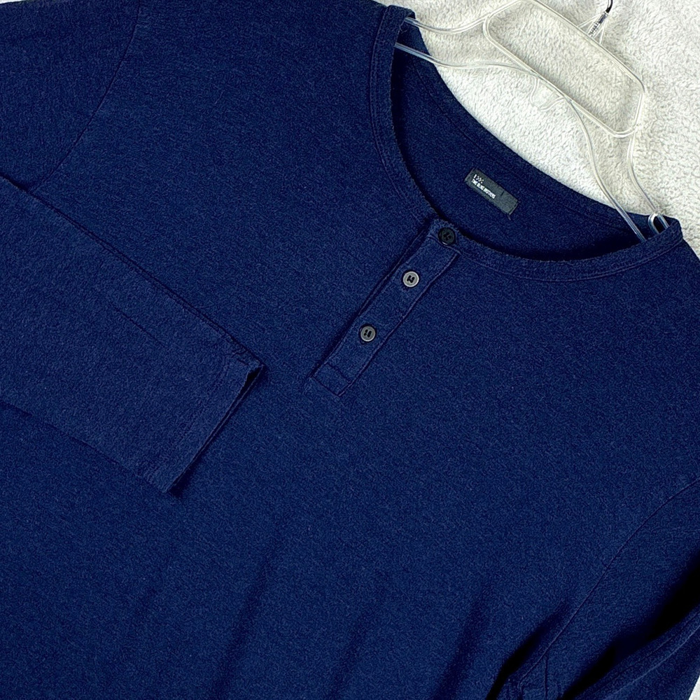 Two Blind Brothers Henley Shirt Mens L Navy Bamboo Rayon Preppy Classic NYC USA